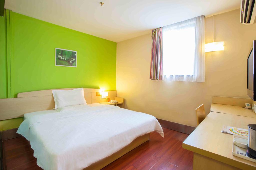 7Days Inn Tai'An Railway Station Room photo